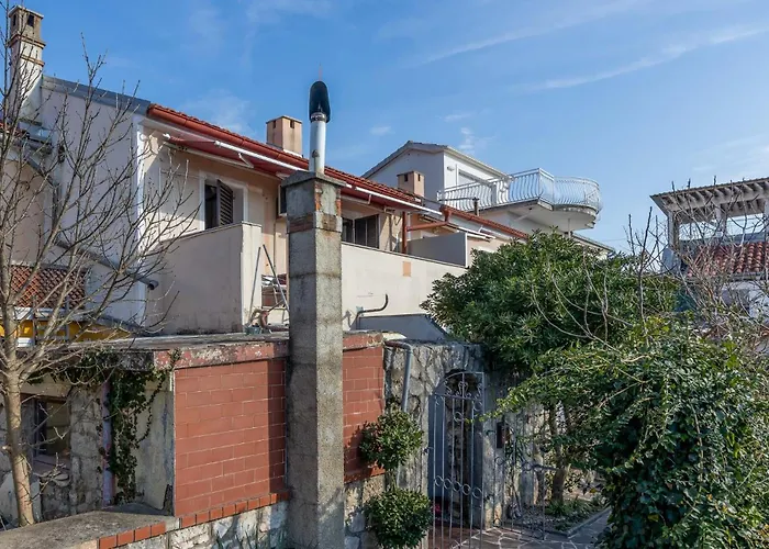 Lovely In With Wifi Apartman *